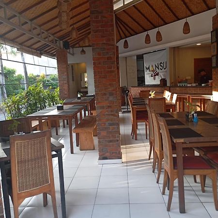 Mansu Hotel And Spa Legian Kuta  Exterior photo
